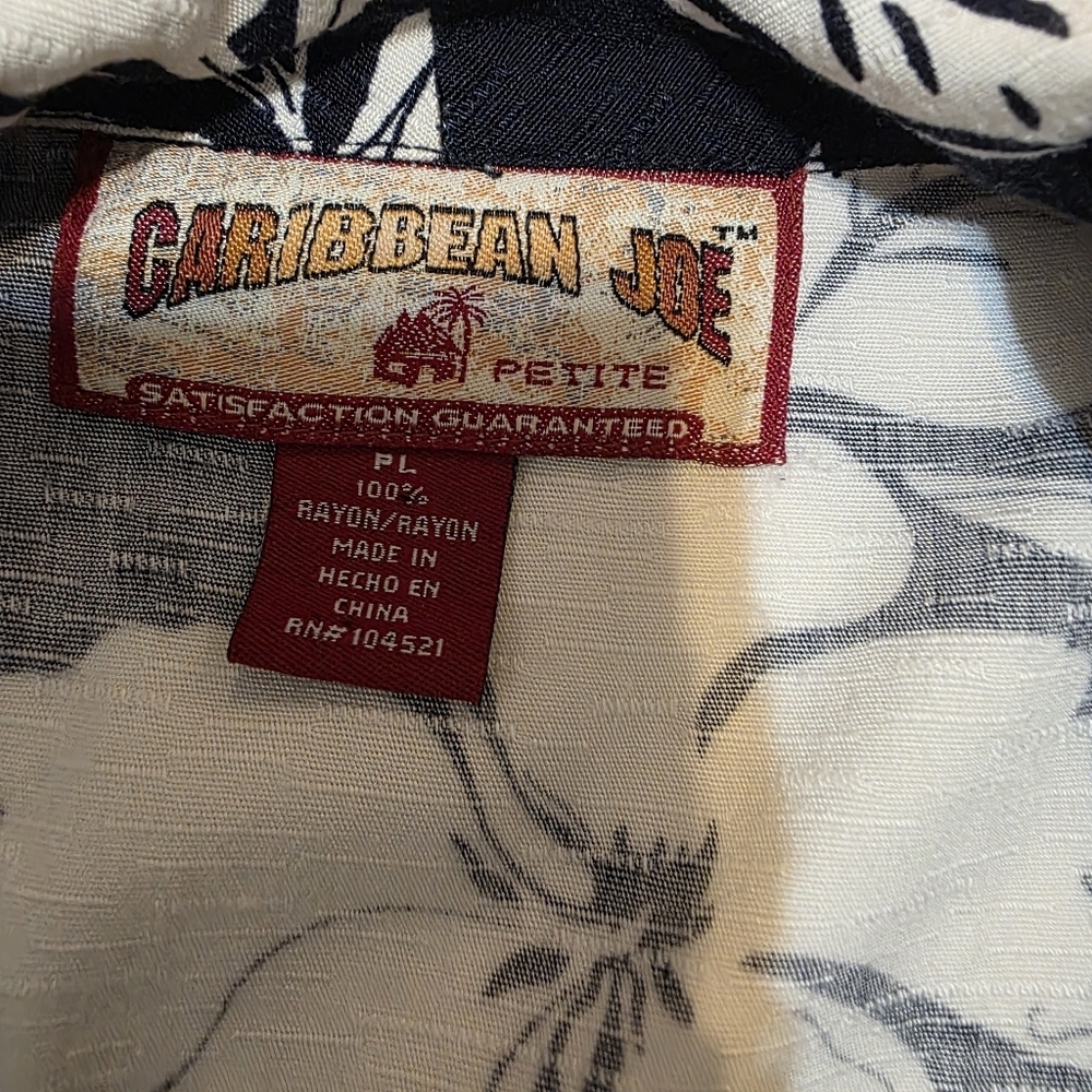 Caribbean Joe Navy and White Floral Blouse - Picture 4 of 4